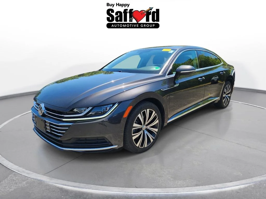 2020 Volkswagen Arteon SE's photo