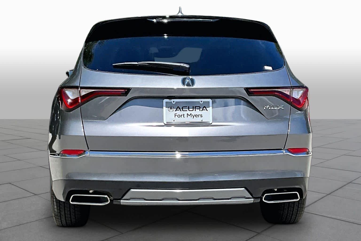 Used 2026 Liquid Carbon Metallic Acura  image 5