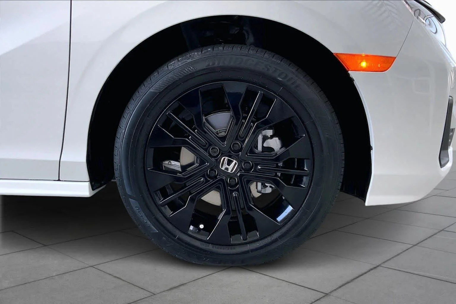 2026 Honda Odyssey Sport L - Photo 13