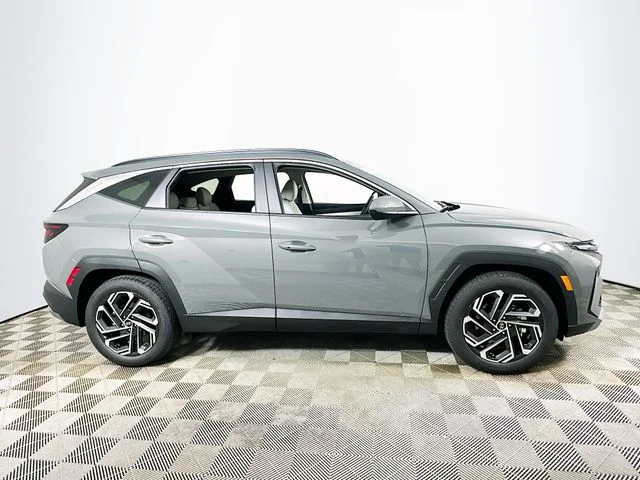 New 2026 Hyundai TUCSON SEL Plus