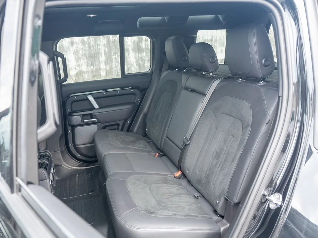 Certified Used 2023 Black Land Rover V8 image 36