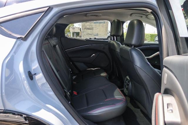 New 2026 Glacier Gray Metallic Tri-coat Ford Premium image 54