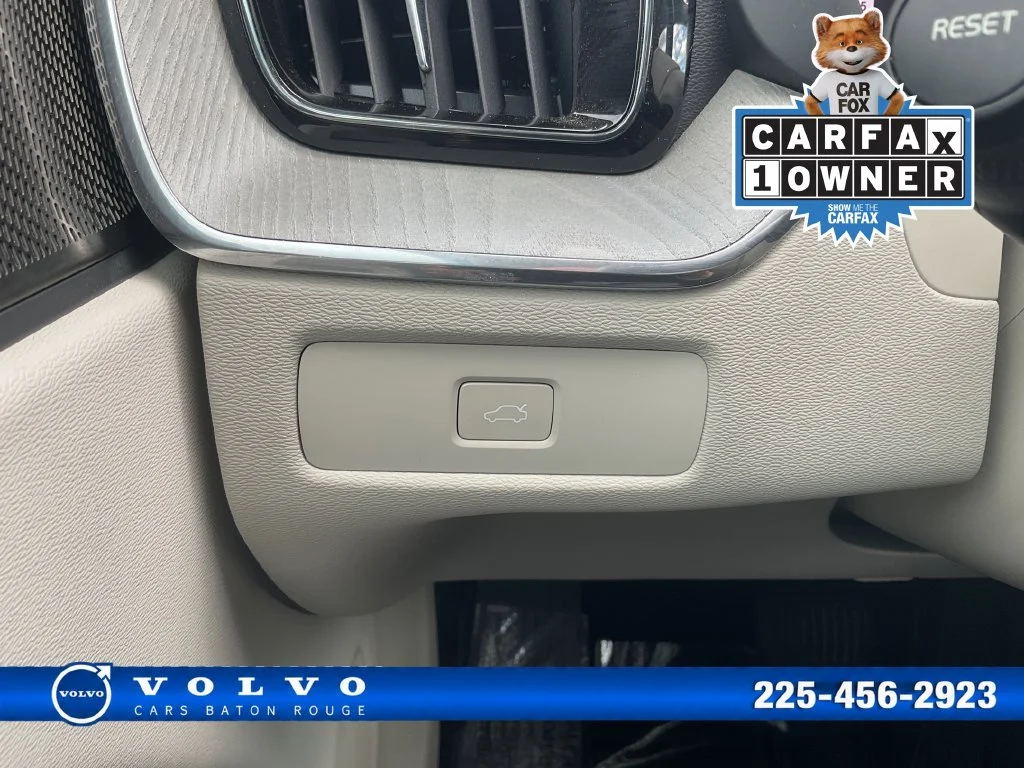 Certified Used 2024 White Volvo B5 Plus Dark Theme image 34