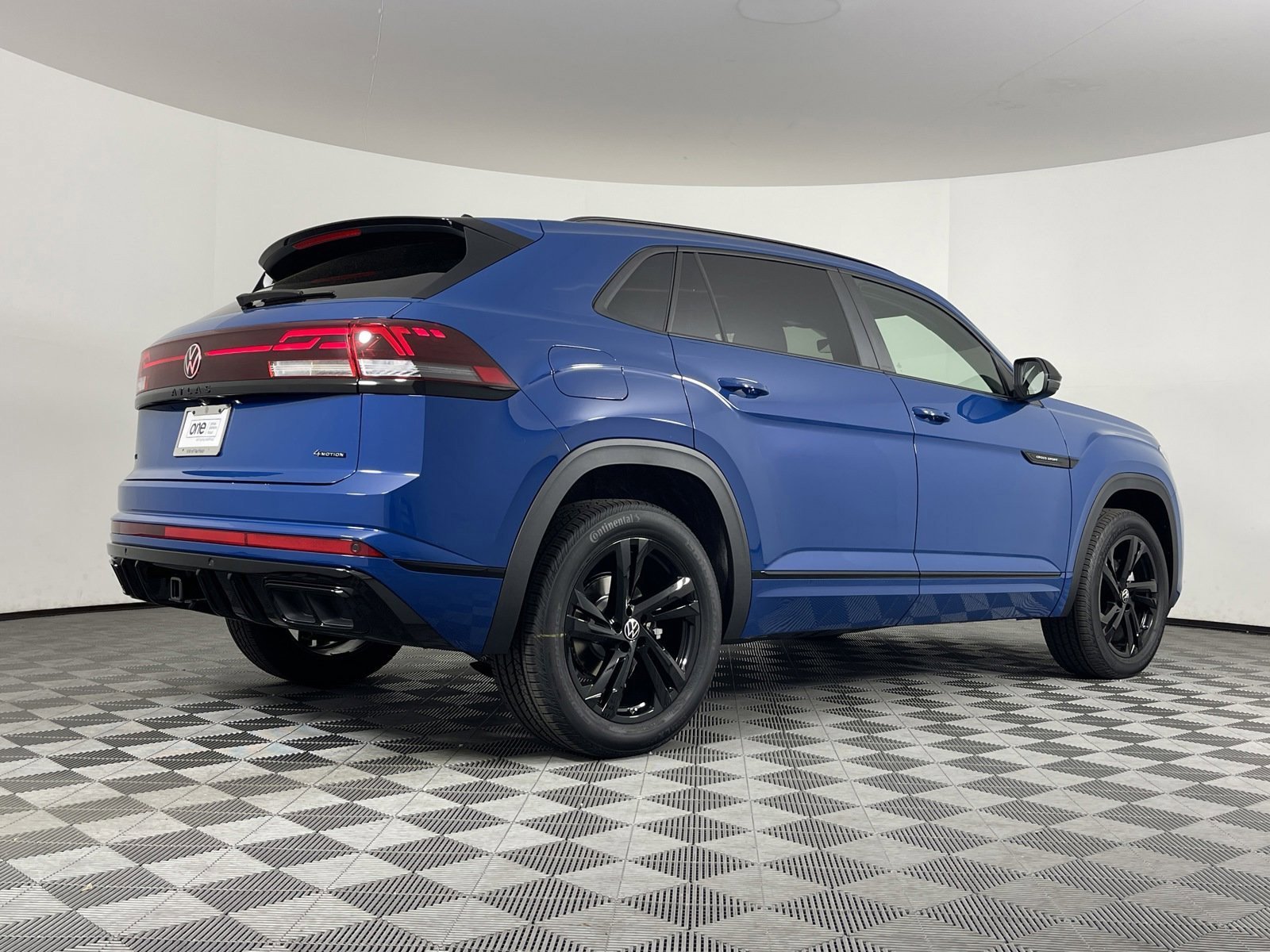 2025 Volkswagen Atlas Cross Sport SEL R-LINE - Photo 12