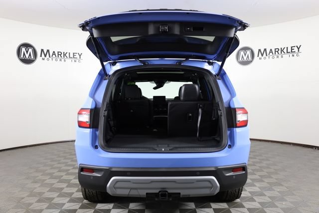 Used 2025 Blue Honda TrailSport image 16
