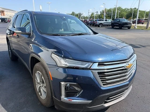 Used 2023 Northsky Blue Metallic Chevrolet LT Cloth image 2