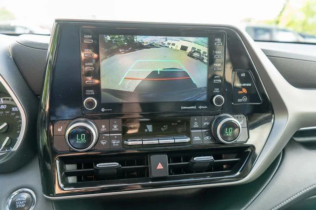 Used 2022 Gray Toyota XLE image 33
