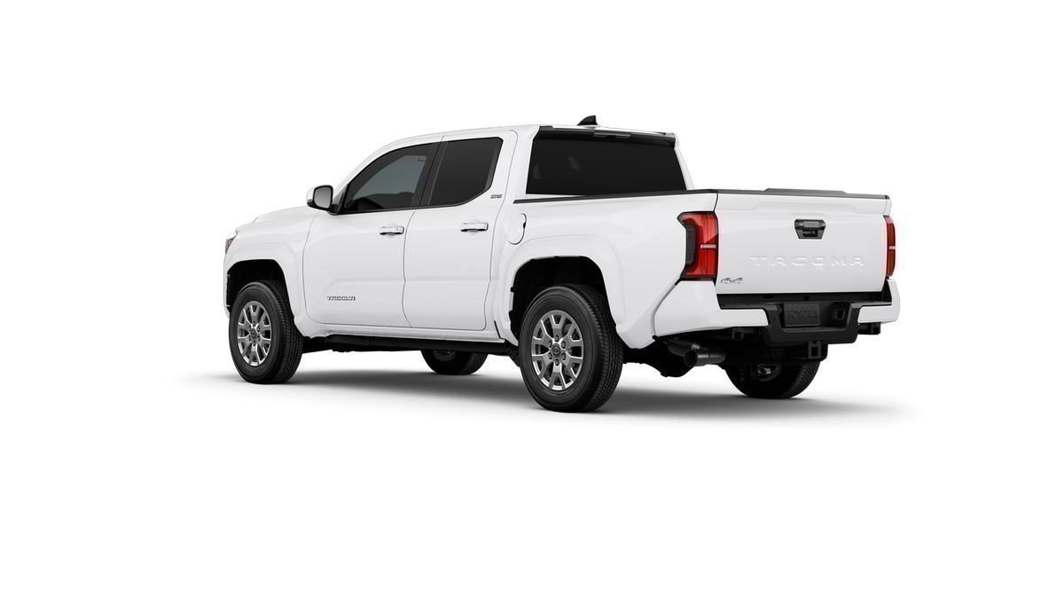 2025 Toyota Tacoma SR5 - Photo 30