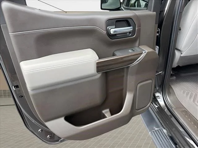 Used 2021 Brown Chevrolet LT Trail Boss image 13