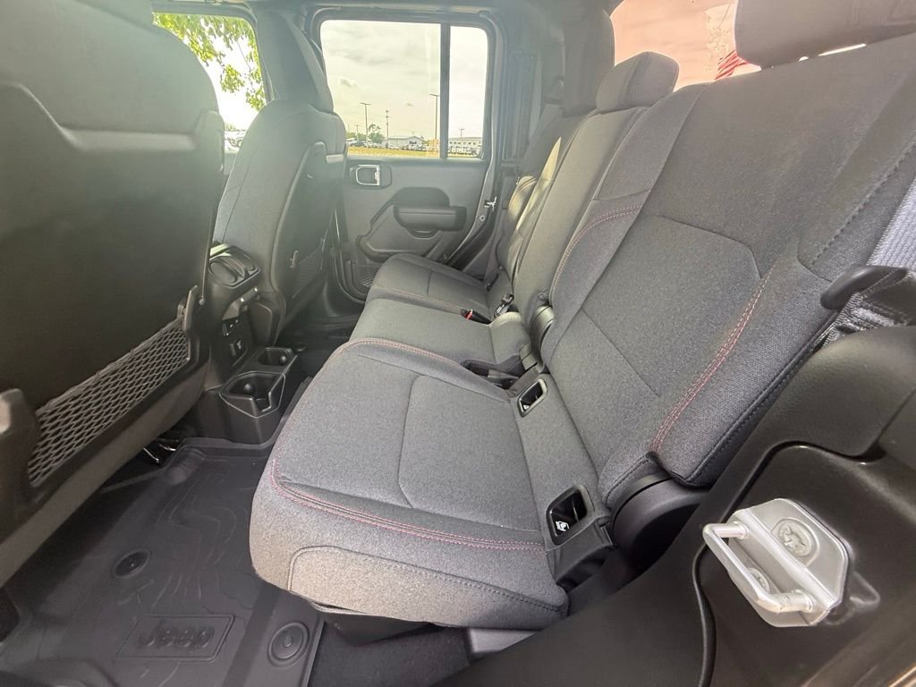 2025 Jeep Gladiator Rubicon - Photo 26