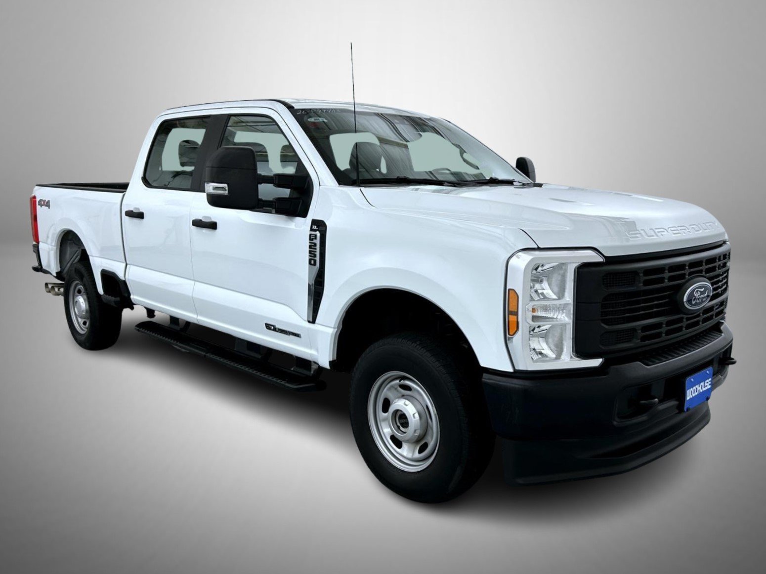 Used 2026 White Ford XL image 3