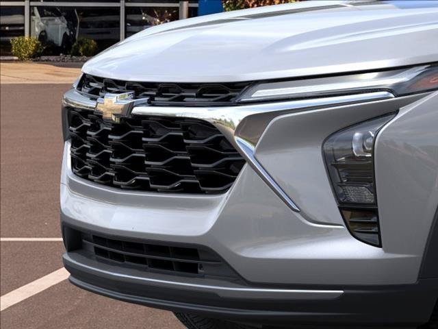 2026 Chevrolet Trax LT - Photo 13
