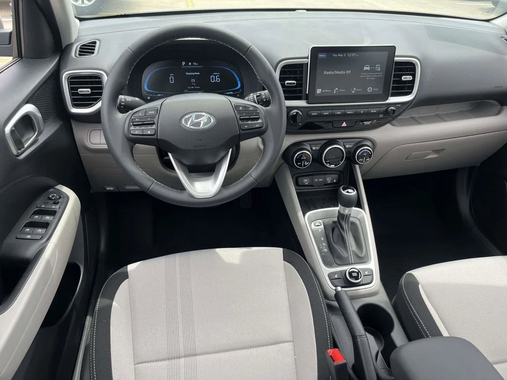 New 2026 Silver Hyundai SEL image 9