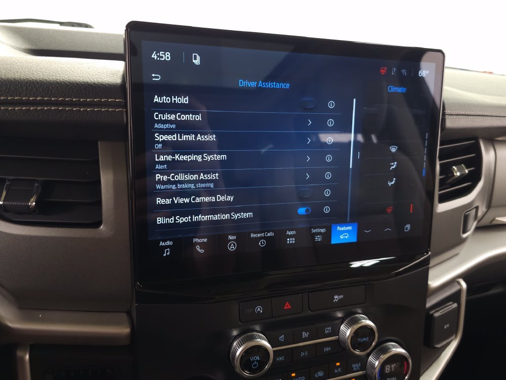 Used 2022 White Ford XLT image 26