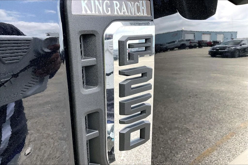 New 2026 Ford Super Duty F-250 King Ranch 4D Crew Cab