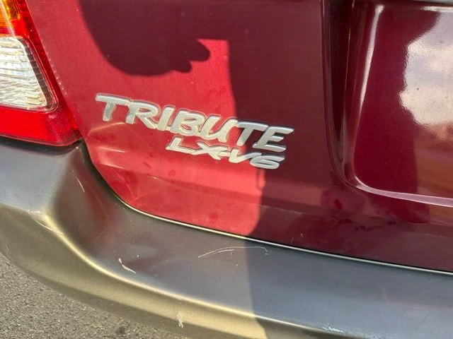 Used 2003 Red Mazda LX image 5