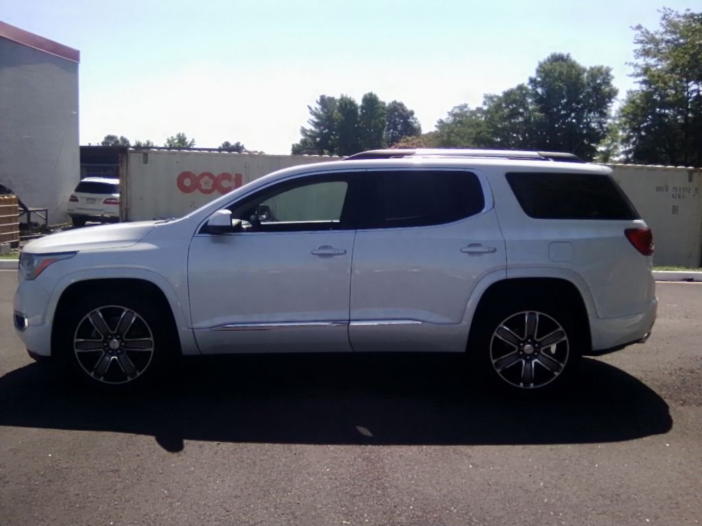 Used 2017 White GMC Denali image 8