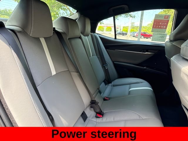Used 2026  Toyota SE image 22
