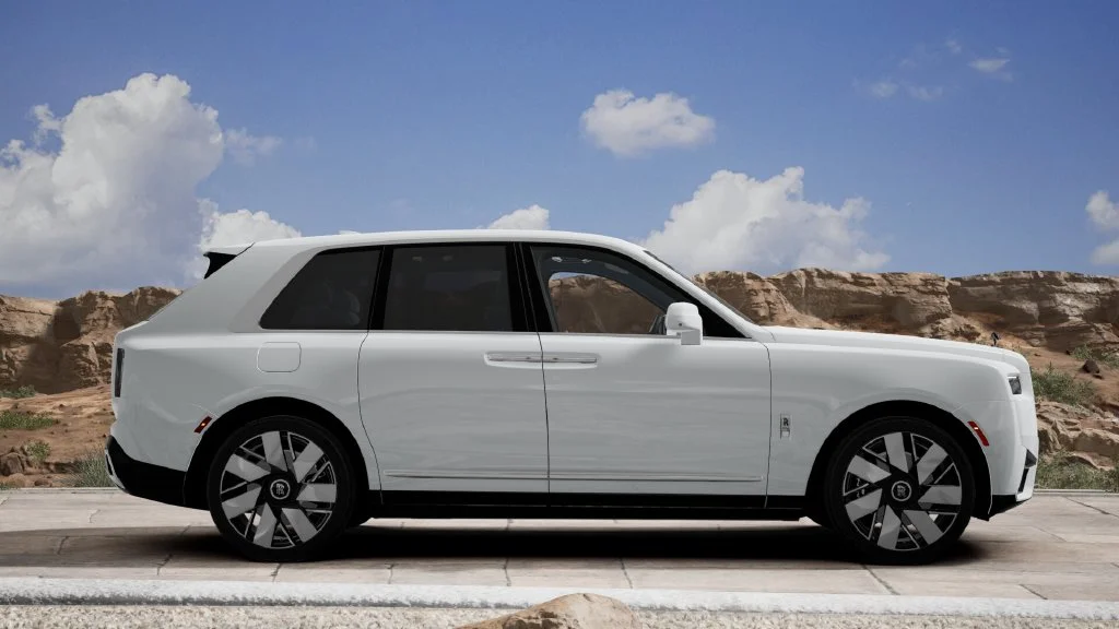 New 2027 White/off-white Rolls-Royce  image 2