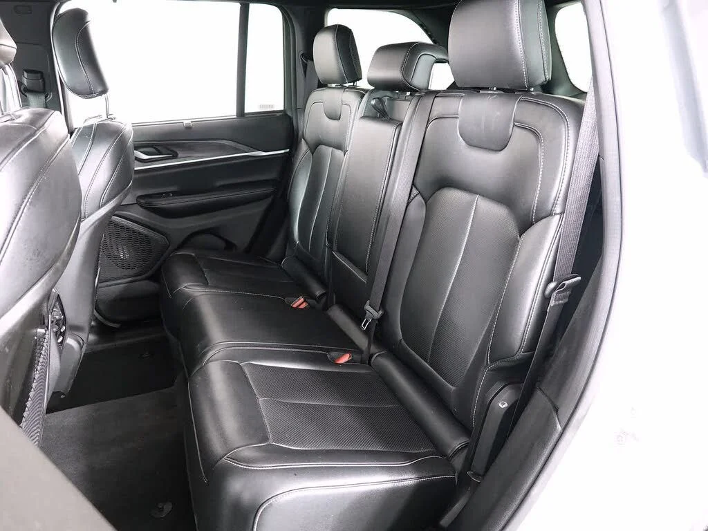 Certified Used 2024 White/off-white Jeep Limited image 12