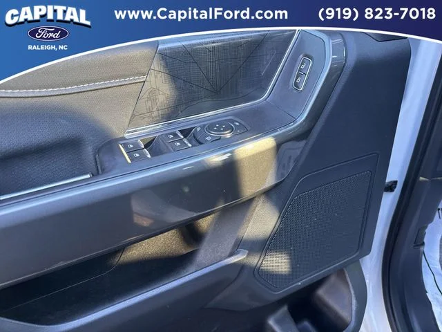 Used 2022 White Ford XLT image 20