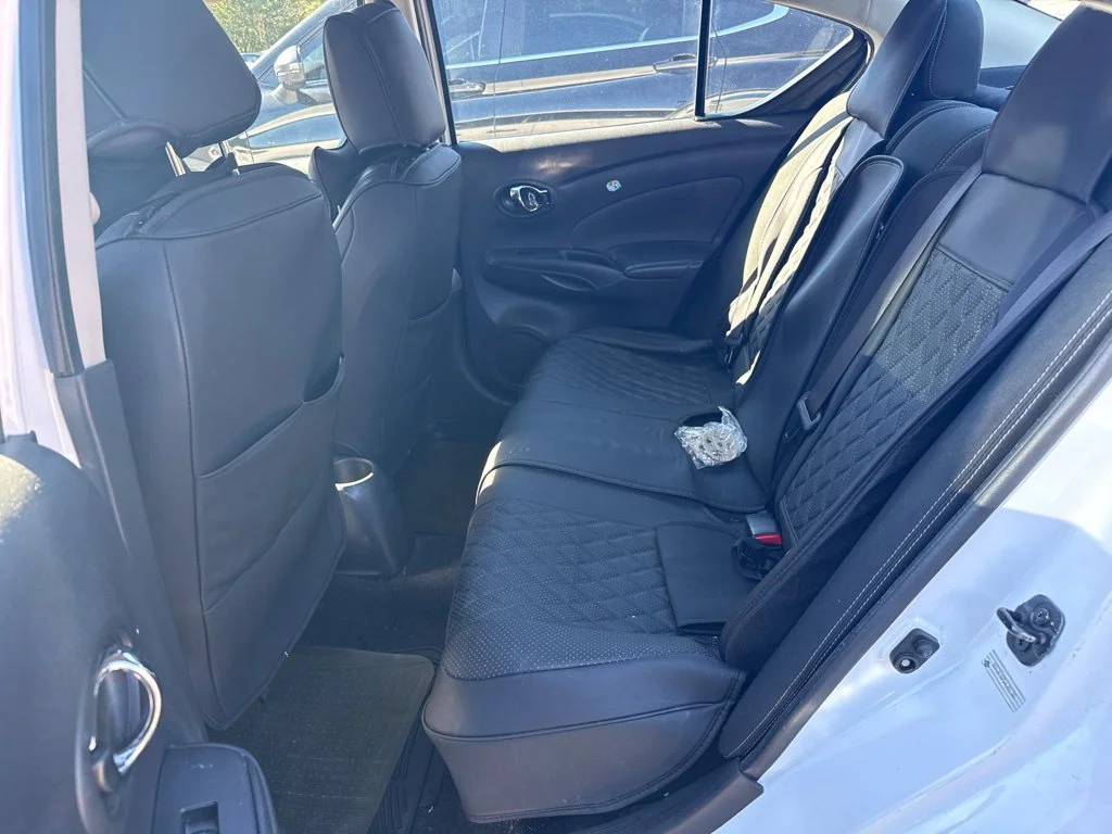 Used 2017 White Nissan 1.6 SV image 6