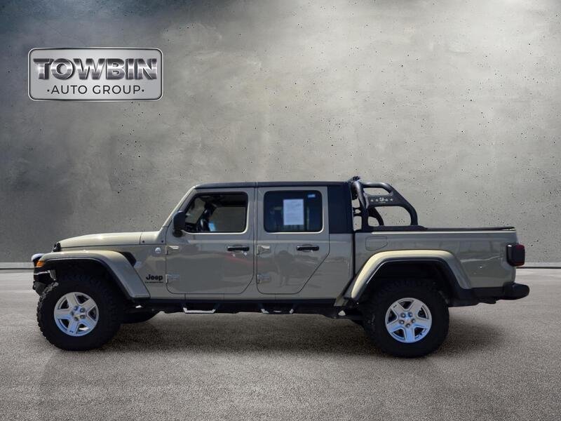 Used 2020 Gobi Clearcoat JEEP SPORT S 4X4 image 7