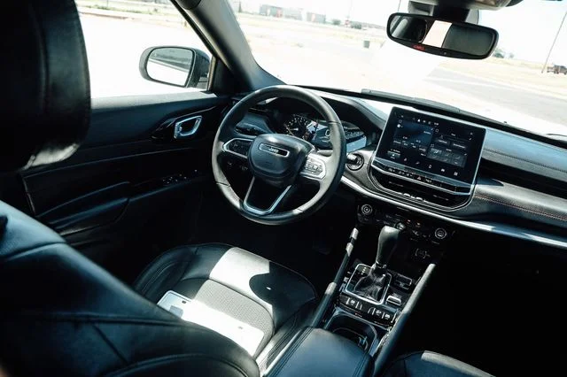 2025 Jeep Compass Trailhawk - Photo 7