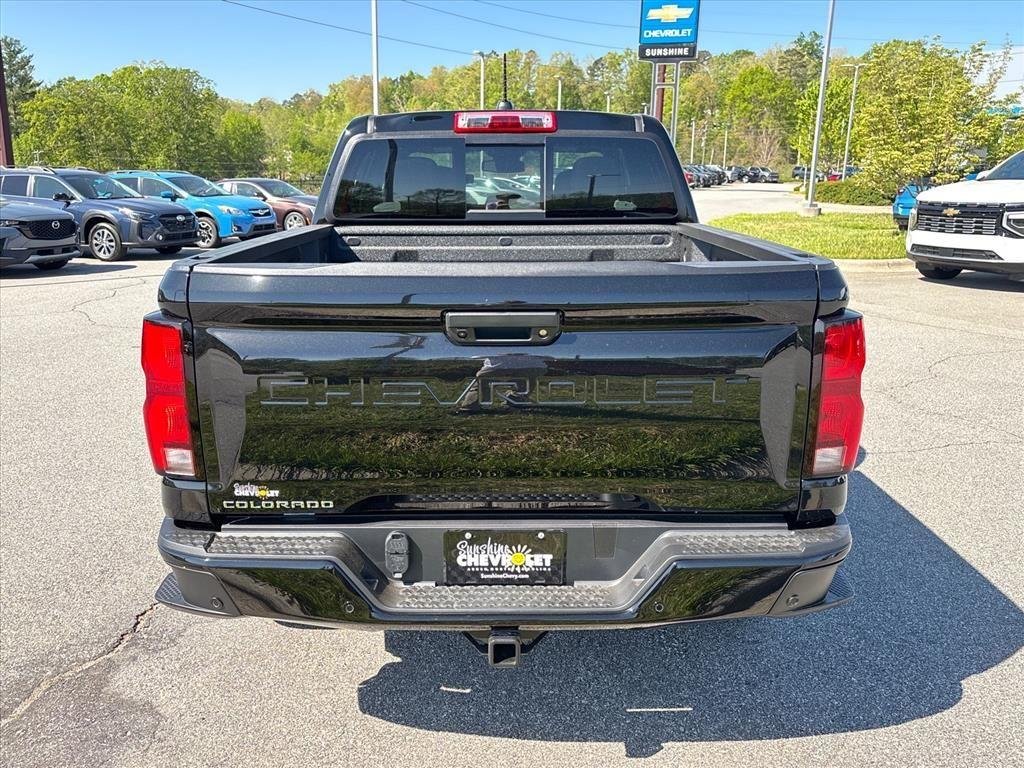 New 2026 Black Chevrolet Z71 image 25