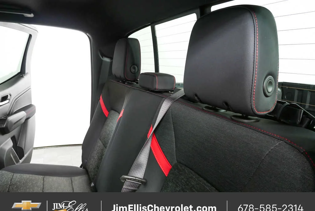 2026 Chevrolet Colorado Z71 - Photo 19