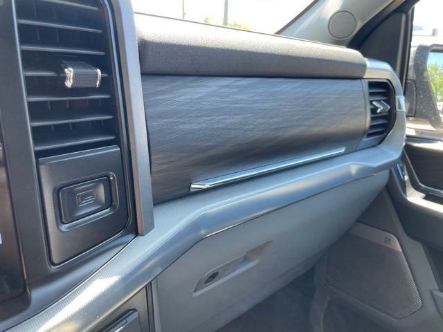 New 2026 Gray Ford Lariat image 31