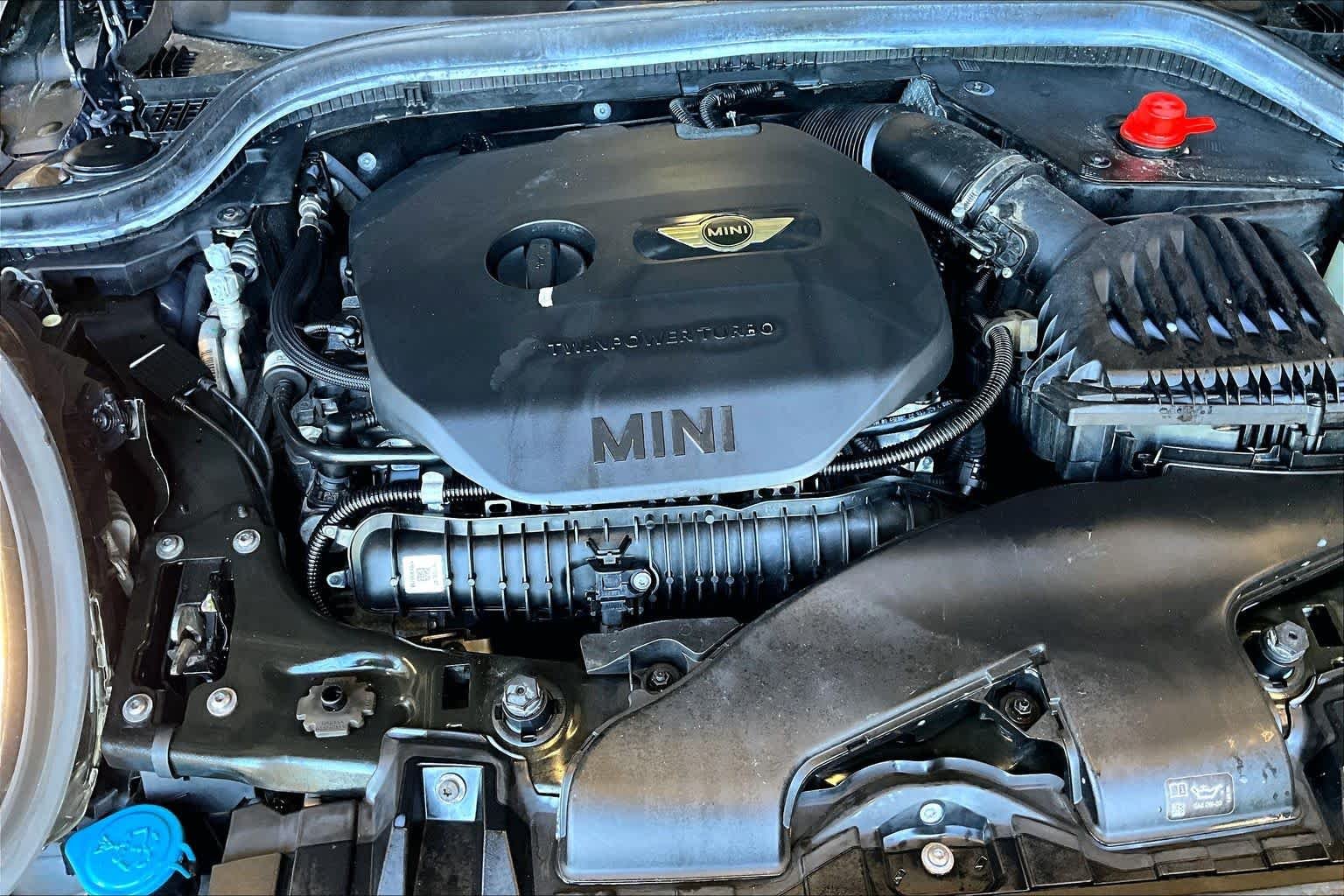 Used 2018 Thunder Grey Metallic MINI Cooper S image 32