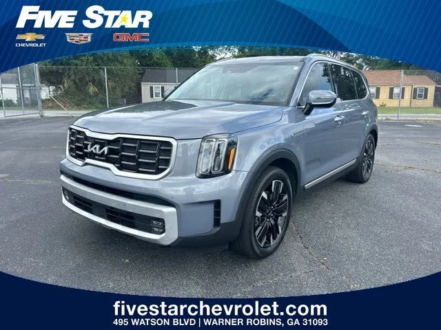 Used 2024 Silver Kia SX image 1