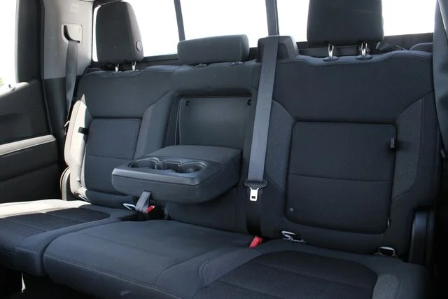 Used 2020 White GMC Elevation image 22