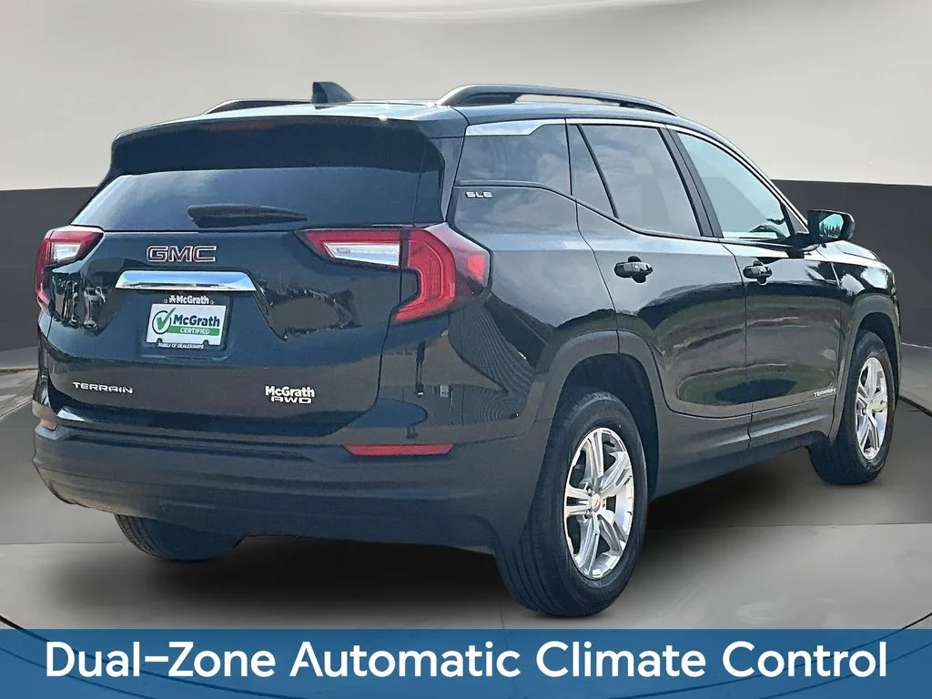 Certified Used 2022 Black GMC SLE image 8