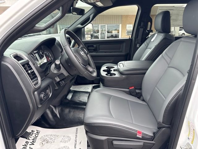 New 2026 Bright White Clear-Coat Exterior Paint RAM Tradesman image 12