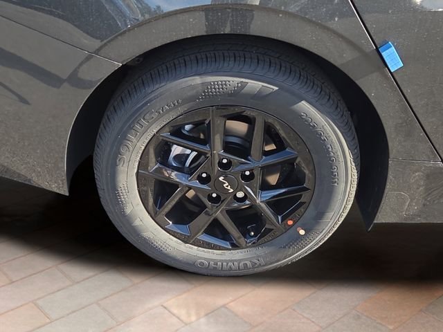 New 2026 Interstellar Gray Kia LXS FWD image 4