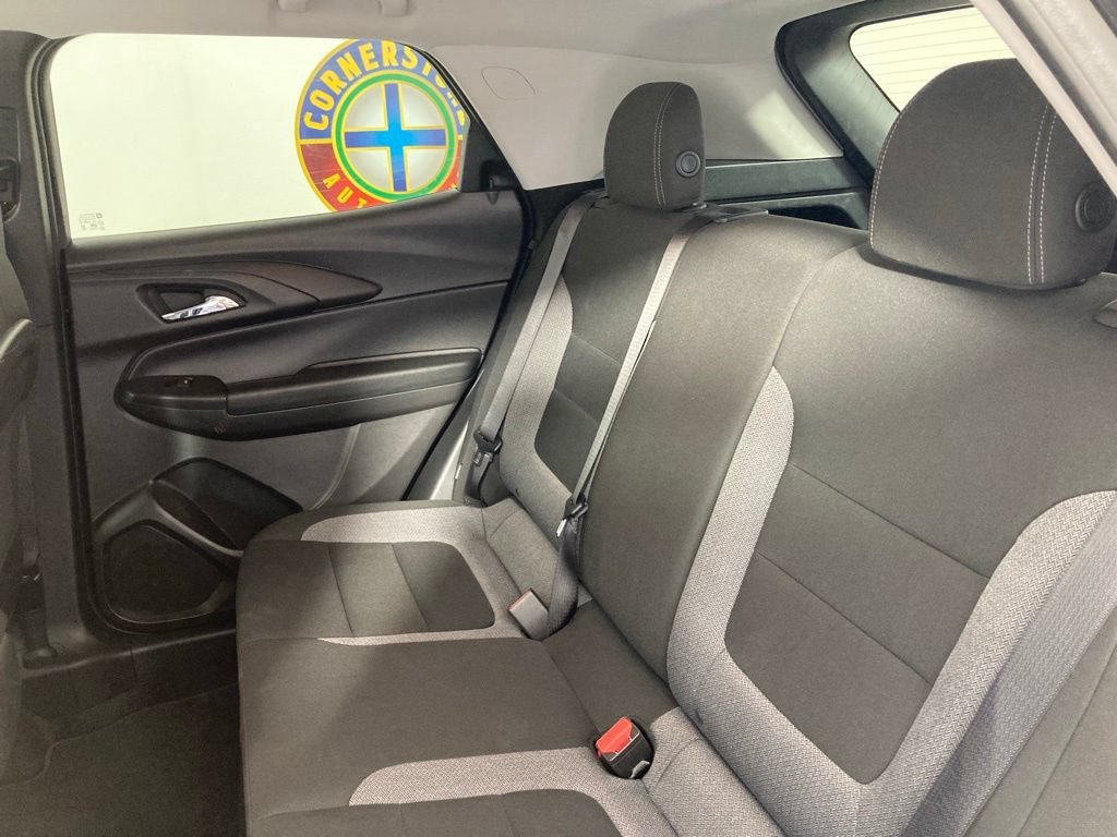Used 2025 Mosaic Black Metallic Chevrolet LT image 16