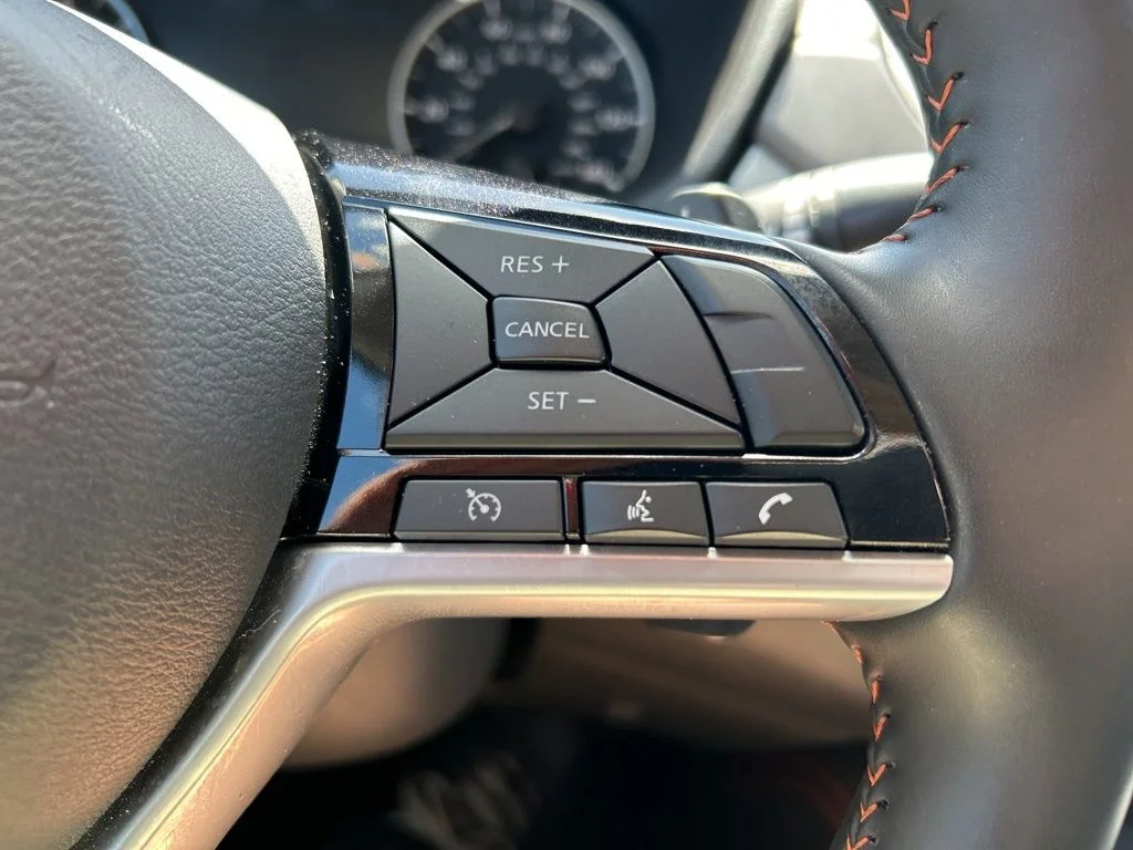 Used 2025 Gray Nissan 2.5 SR image 27