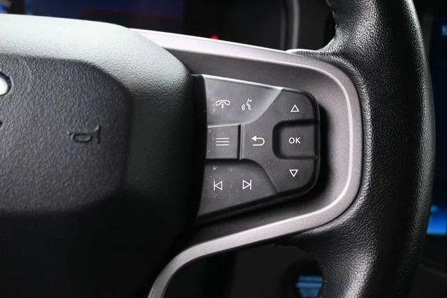 Used 2024 Black Ford Everglades image 20