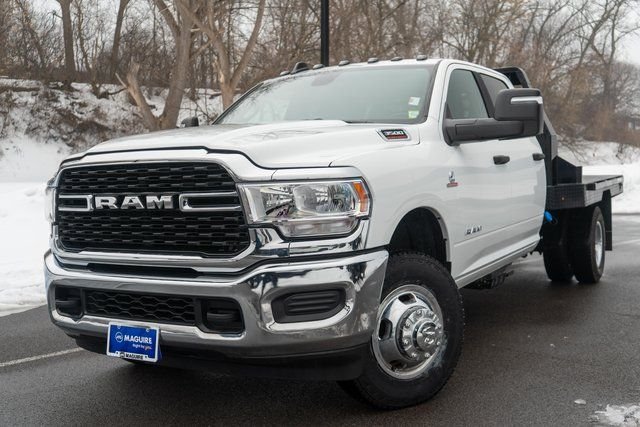 2024 RAM Ram 3500 Chassis Cab SLT