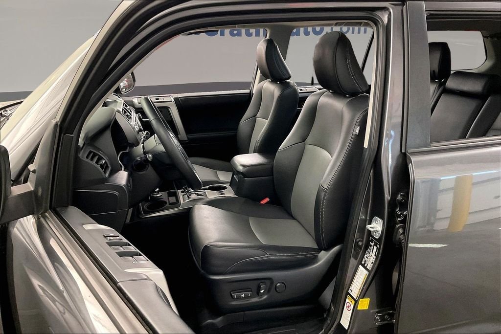 Used 2019 Gray Toyota SR5 Premium image 29