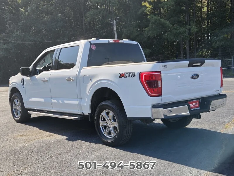 Used 2023 Oxford White FORD XLT image 3