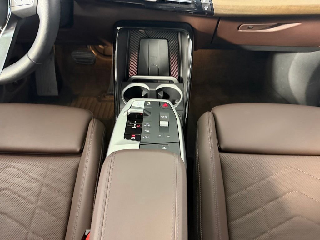 Used 2025 Alpine White BMW xDrive28i image 16