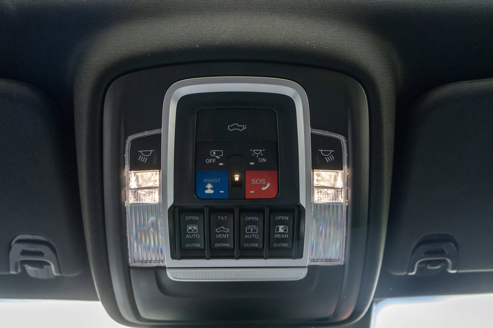 Used 2023 Diamond Black Crystal Pearlcoat Ram Laramie image 23