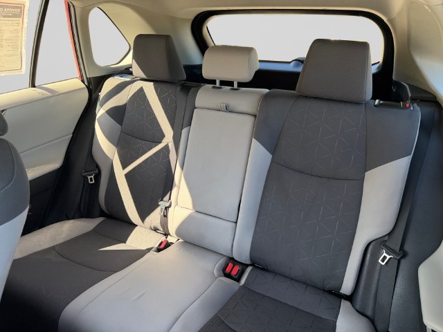 Certified Used 2025 Pearl Toyota XLE image 13