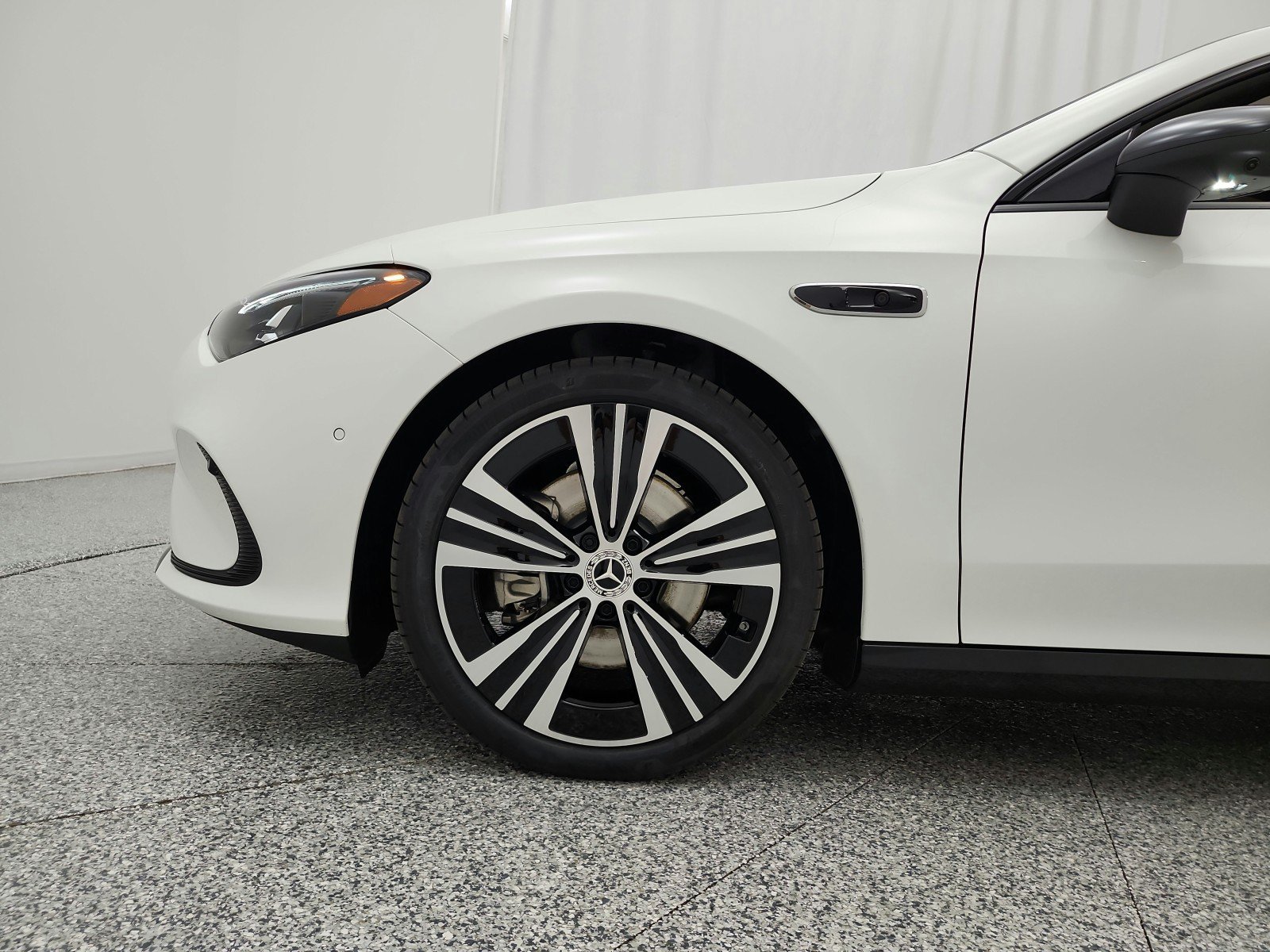 New 2027 Polar White Mercedes-Benz CLA 220 Hybrid image 34