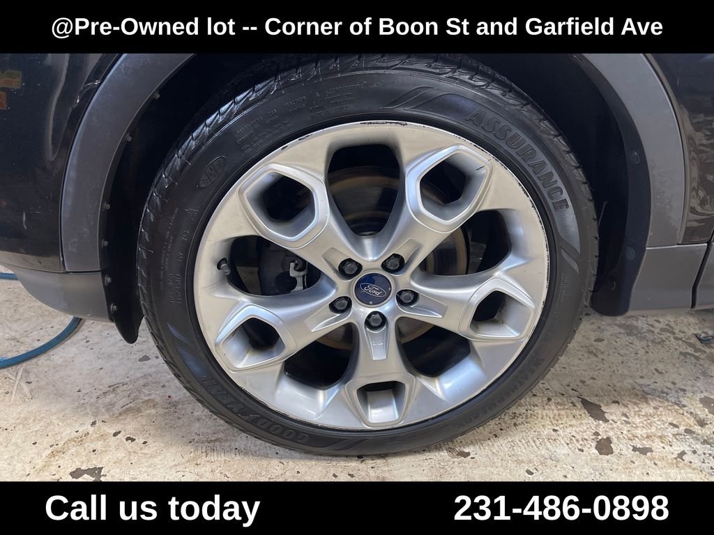 Used 2014 Black Ford Titanium image 11