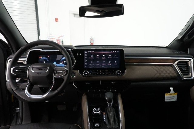2026 GMC Canyon Denali - Photo 19