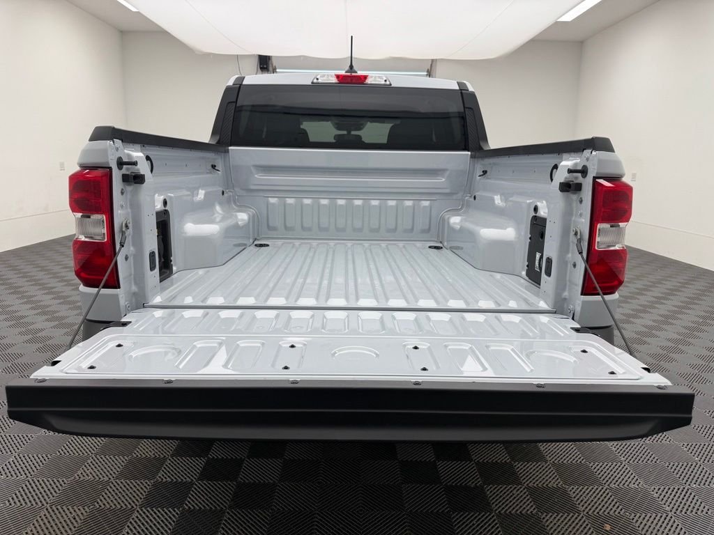 New 2026 White Ford XLT image 11